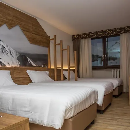 Du Col Hotel