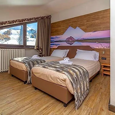 Du Col Hotel